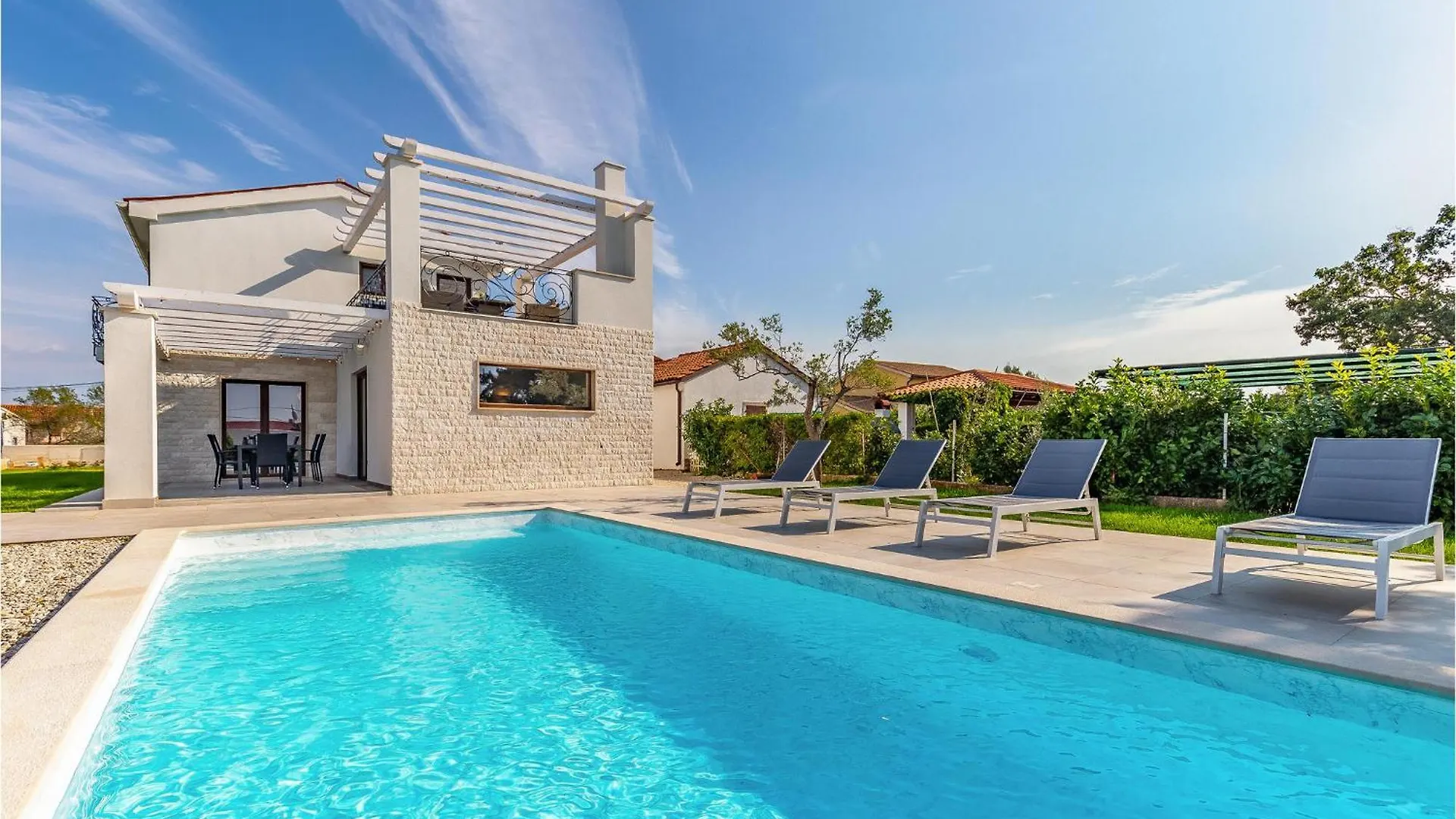 2 Bedroom Lovely Home In Hrboki