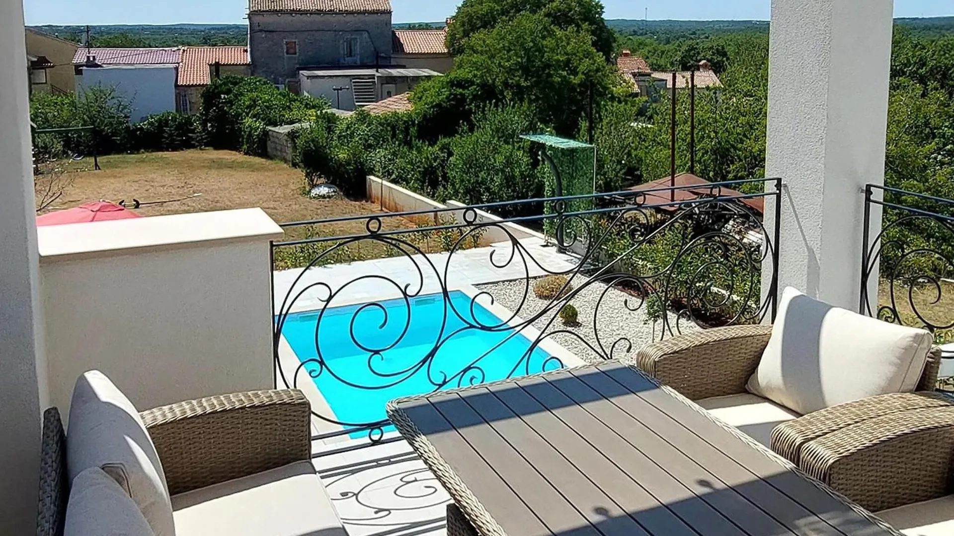 Holiday home 2 Bedroom Lovely Home In Hrboki